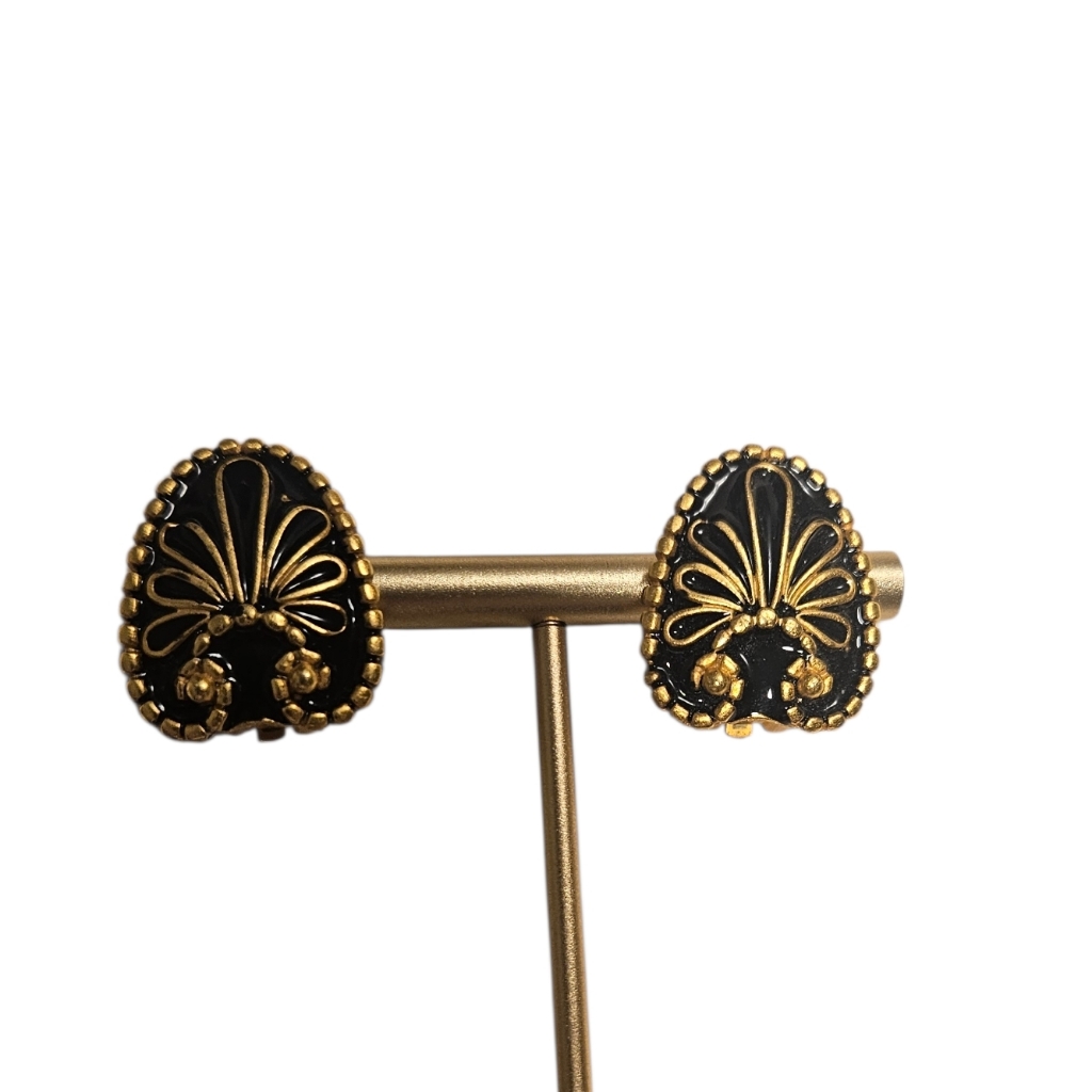 Vintage Black & Gold Enamel Earrings Clip